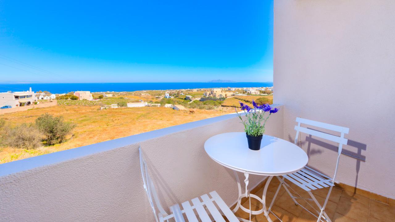 Alexander'S Great View Aparthotel Fira  Exterior photo